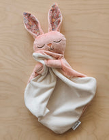 Veille sur toi ⚜ DD-001-09 Doudou Lapine - Marguerite endormie - Rose fleuri - Veille sur toi vendu par Veille sur toi
