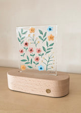 Veille sur toi ⚜ Lampe de table - Fleurs délicates - Veille sur toi vendu par Veille sur toi