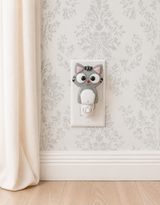 Veille sur toi ⚜ VL-015-00 Veilleuse - Chat - Ferguson - Veille sur toi vendu par Veille sur toi