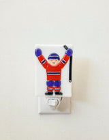 Veille sur toi ⚜ VL-096-00 Veilleuse - Joueur de hockey - Veille sur toi vendu par Veille sur toi