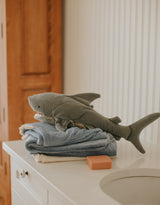 Veille sur toi ⚜ VST-CP-REQUIN Ma p'tite cape - Requin - Veille sur toi vendu par Veille sur toi