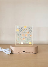 Veille sur toi ⚜ VST-LTC-008 Lampe de table complète - Fleurs délicates - Veille sur toi vendu par Veille sur toi