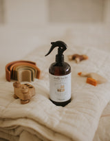 Veille sur toi ⚜ VST-NETTOYANTBOIS Gamme nettoyante - Nettoyant pour surface de bois - 500 ml - Veille sur toi & Planette vendu par Veille sur toi