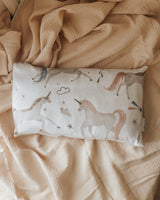 Veille sur toi ⚜ VST-TO-CELESTE Taie d'oreiller pour enfant - Les rêves de Céleste - Veille sur toi vendu par Veille sur toi