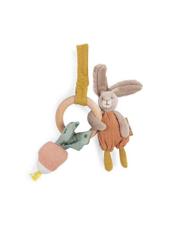 Hochet lapin et radis avec anneau en bois - Trois Petits Lapins - Moulin Roty