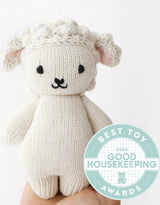 Cuddle + kind BBYLAM003 Peluche - Bébé mouton 7"- Cuddle + kind vendu par Veille sur toi