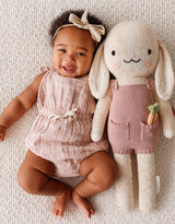 Cuddle + kind Peluche - Harper la lapine - Cuddle + kind vendu par Veille sur toi