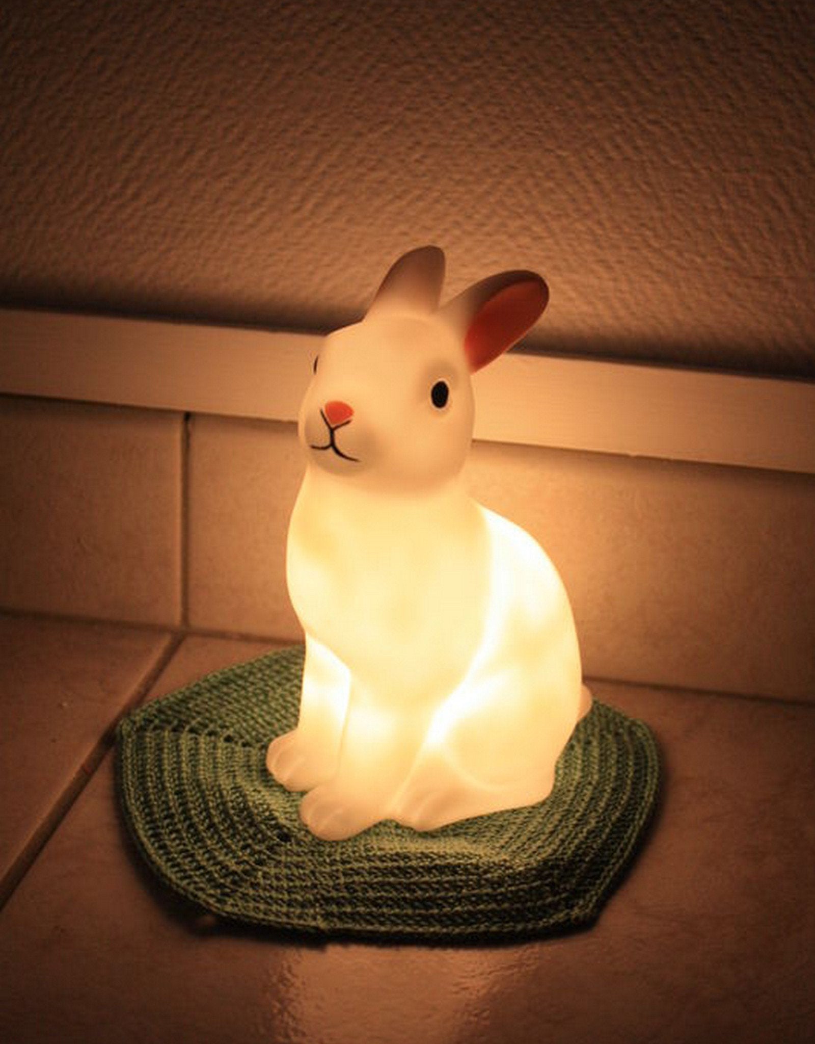 Lampe Lapin blanc Egmont Toys Veille sur toi