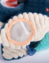 Moulin Roty 676042 Baleine musicale à suspendre - Les aventures de Paulie - Moulin Roty vendu par Veille sur toi