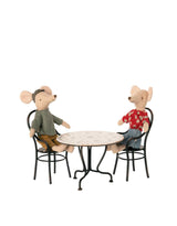 Table à diner avec deux chaises - Maileg Default marque  Maileg vendu par Veille sur toi